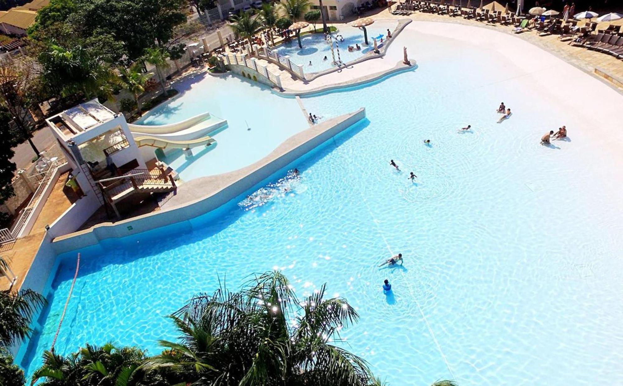 L'acqua Diroma - Suítes confortáveis - Resort com Piscinas 24 horas - Piscina de ondas Caldas Novas Exterior foto