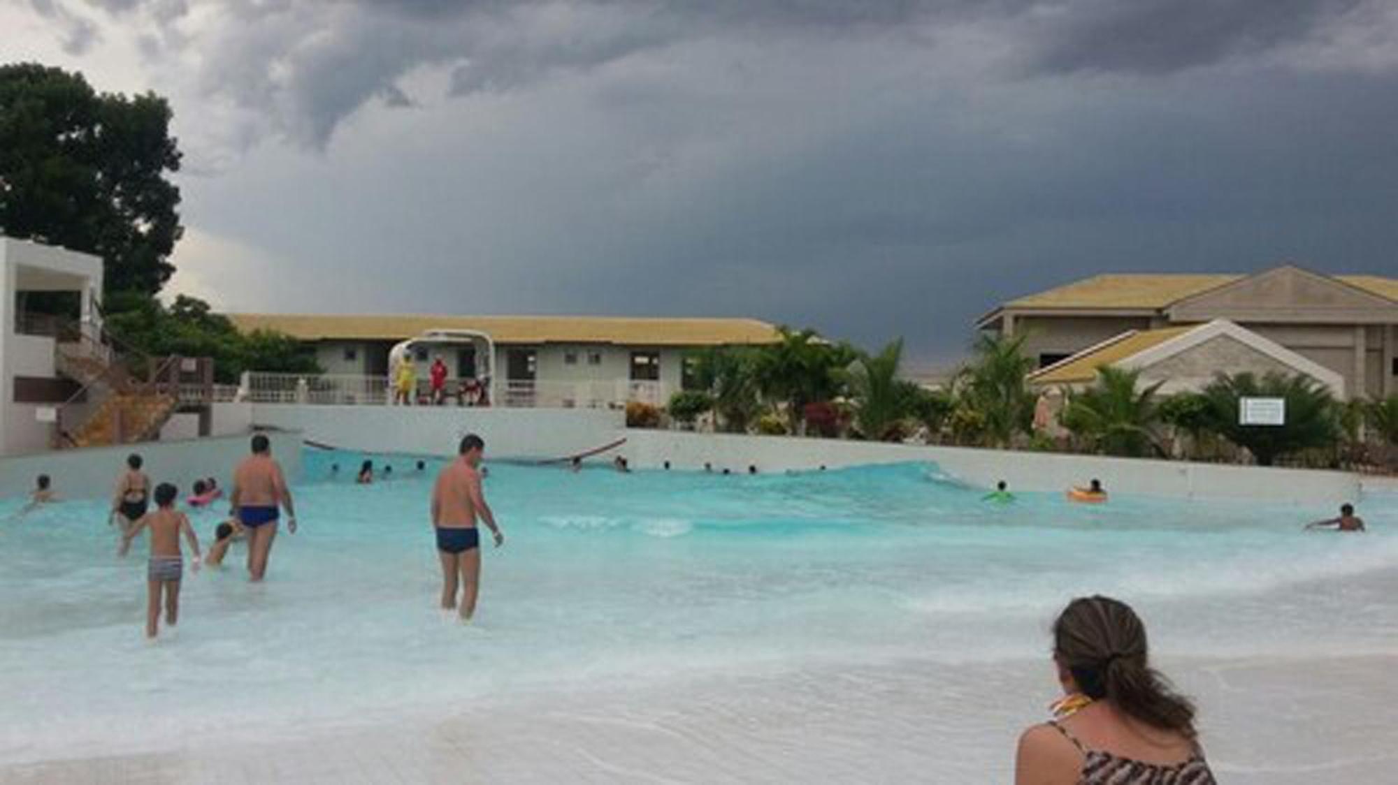 L'acqua Diroma - Suítes confortáveis - Resort com Piscinas 24 horas - Piscina de ondas Caldas Novas Exterior foto