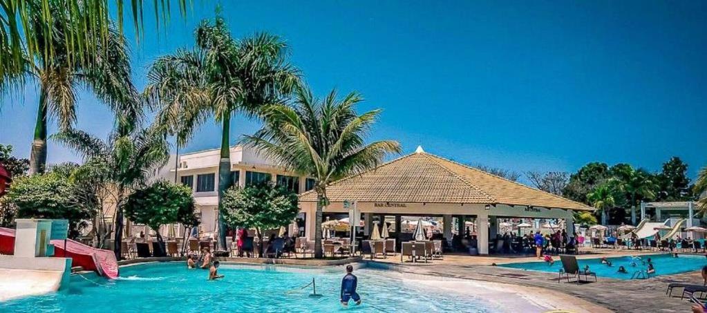 L'acqua Diroma - Suítes confortáveis - Resort com Piscinas 24 horas - Piscina de ondas Caldas Novas Exterior foto